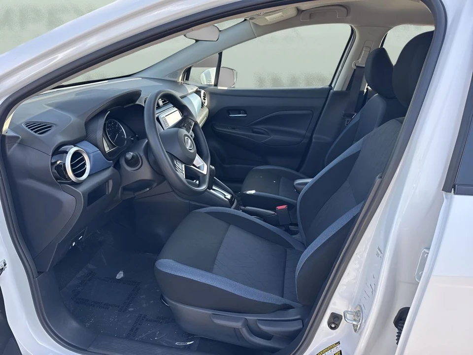 2025 Nissan Versa - Image 9 of 21