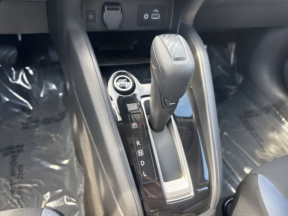 2025 Nissan Versa - Image 15 of 21