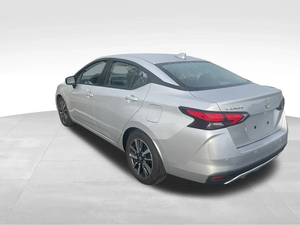 2025 Nissan Versa - Image 8 of 12