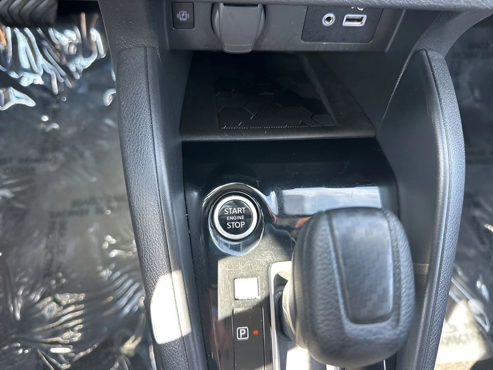 2025 Nissan Versa - Image 19 of 21