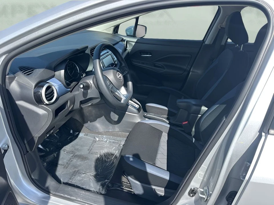 2025 Nissan Versa - Image 9 of 21