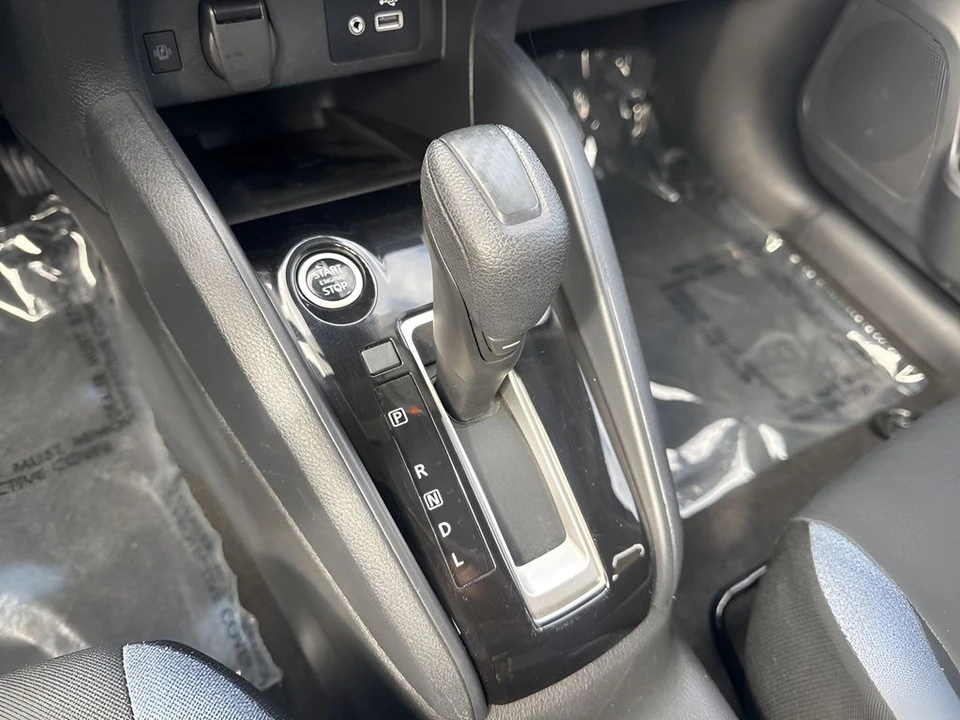 2025 Nissan Versa - Image 15 of 21