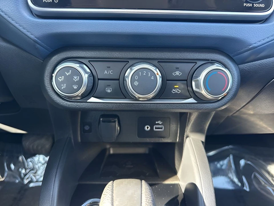 2025 Nissan Versa - Image 17 of 21