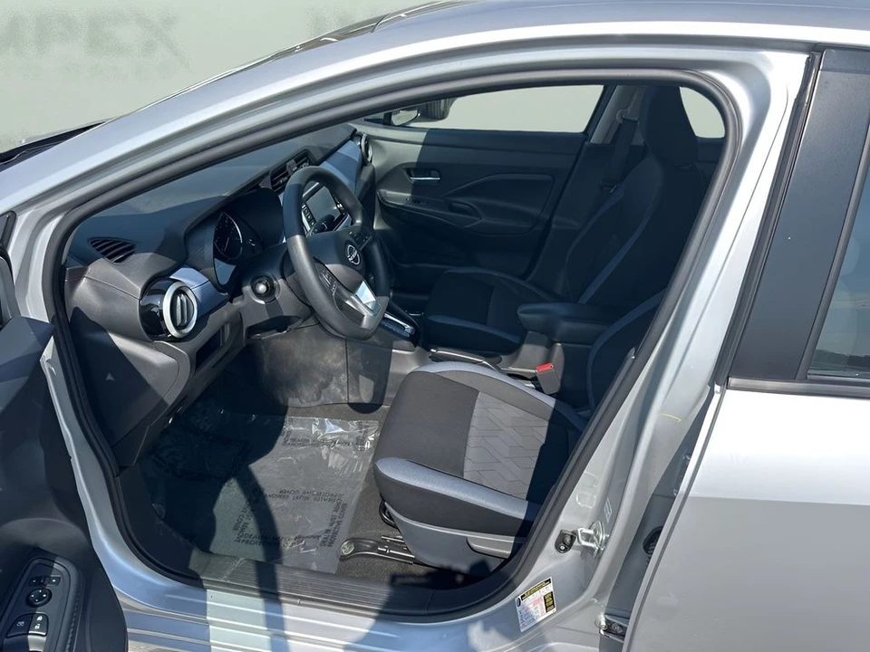 2025 Nissan Versa - Image 9 of 21