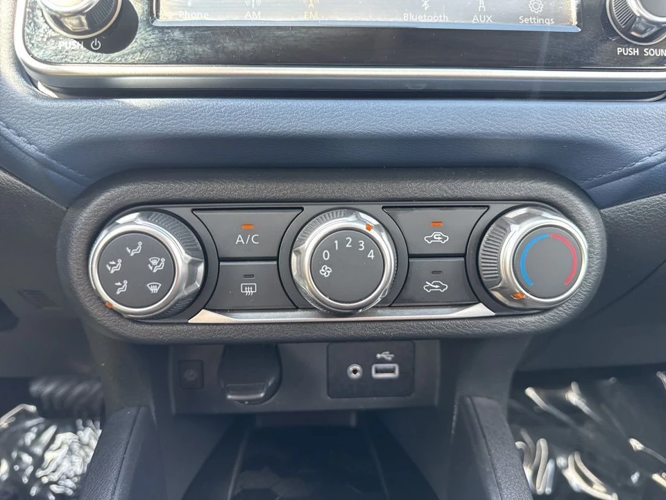 2025 Nissan Versa - Image 17 of 21