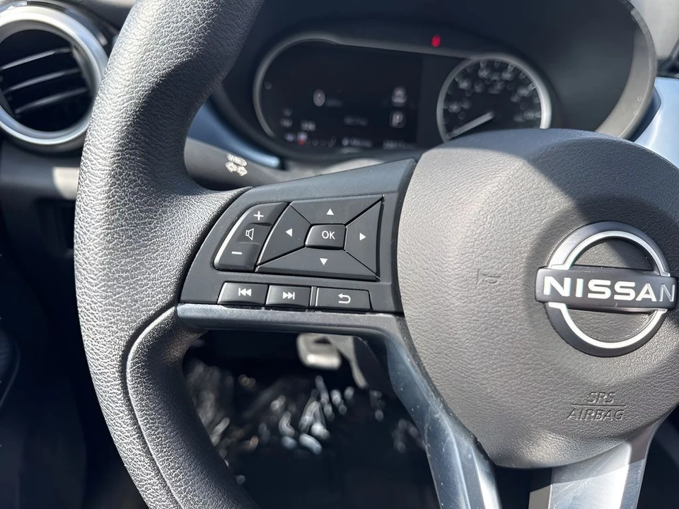 2025 Nissan Versa - Image 13 of 21