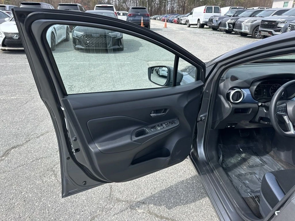 2025 Nissan Versa - Image 20 of 21