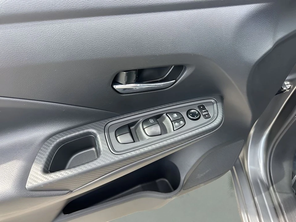 2025 Nissan Versa - Image 21 of 21