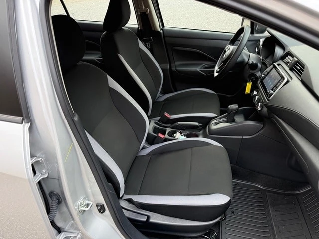 2025 Nissan Versa - Image 17 of 21