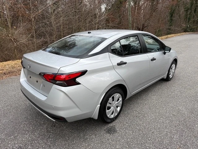 2025 Nissan Versa - Image 6 of 21