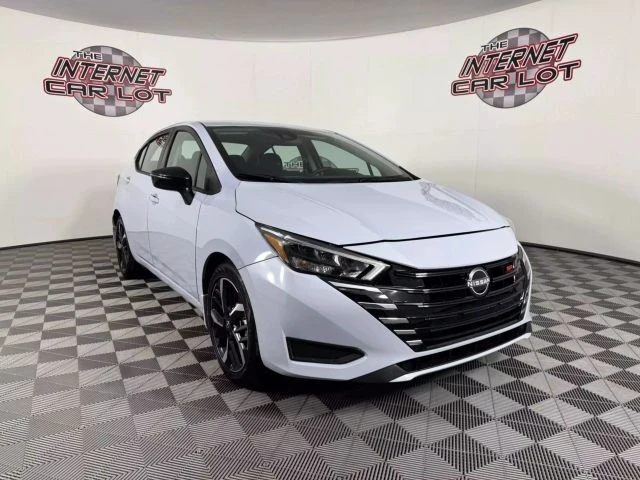 2025 Nissan Versa - Image 9 of 12