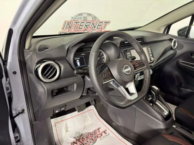 2025 Nissan Versa - Image 10 of 12