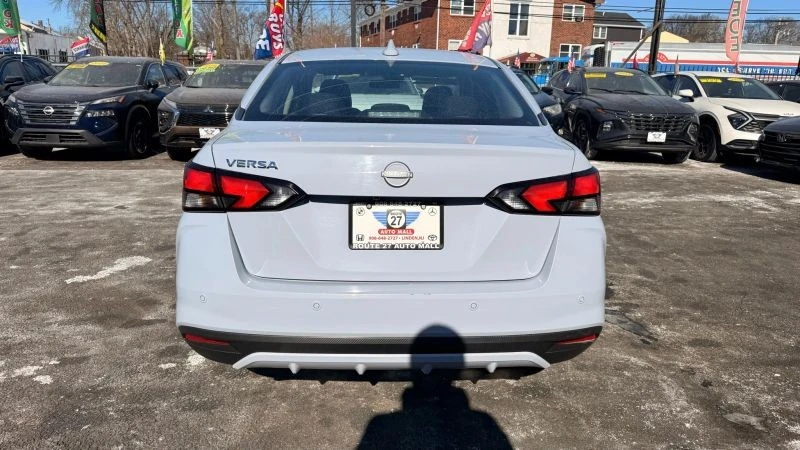2025 Nissan Versa - Image 6 of 12