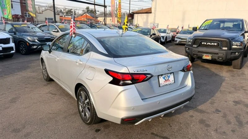 2025 Nissan Versa - Image 5 of 12