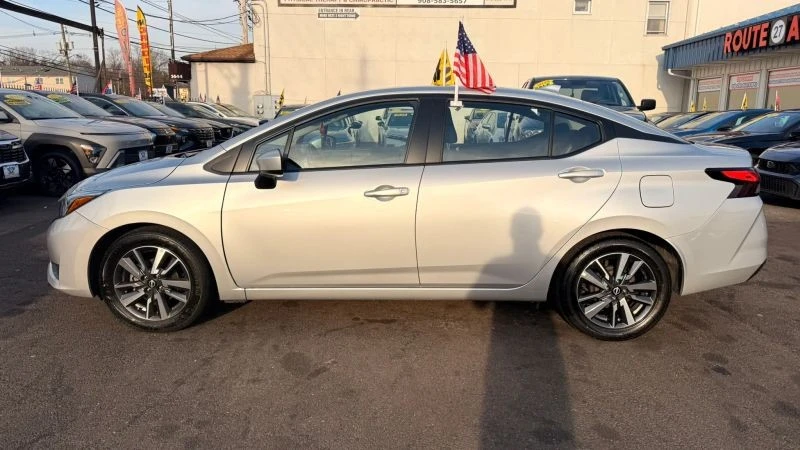 2025 Nissan Versa - Image 10 of 12