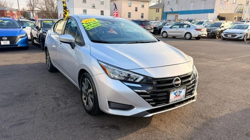 2025 Nissan Versa - Image 2 of 12