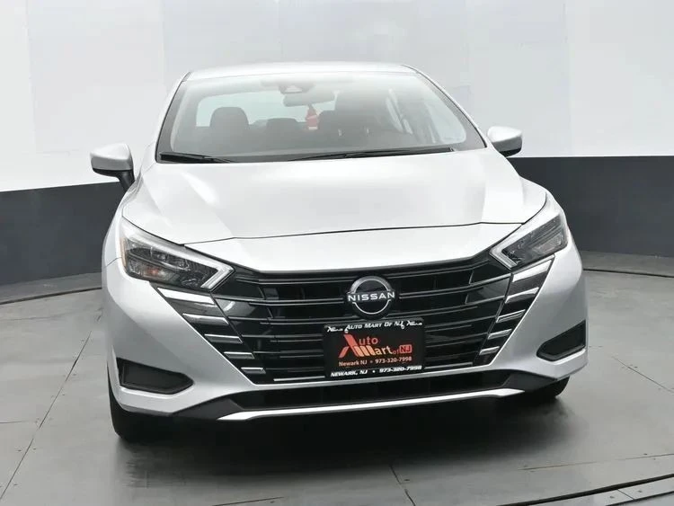 2025 Nissan Versa - Image 3 of 12