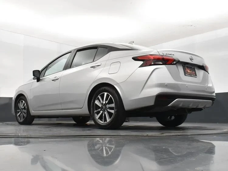 2025 Nissan Versa - Image 12 of 12