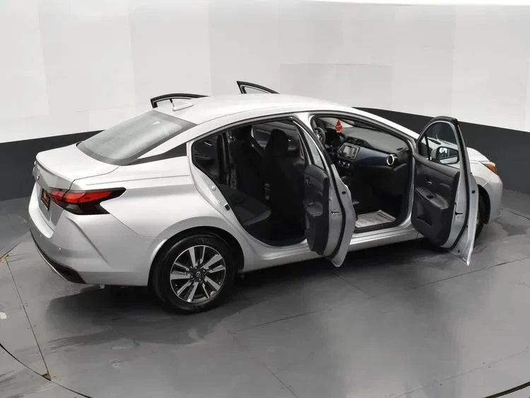 2025 Nissan Versa - Image 6 of 12