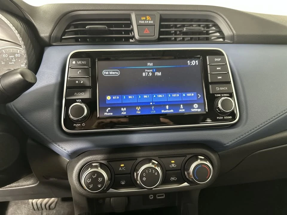 2025 Nissan Versa - Image 8 of 12