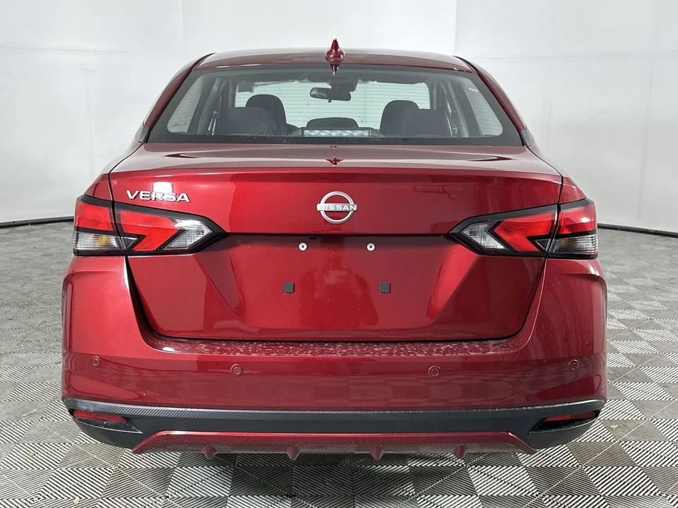 2025 Nissan Versa - Image 5 of 12