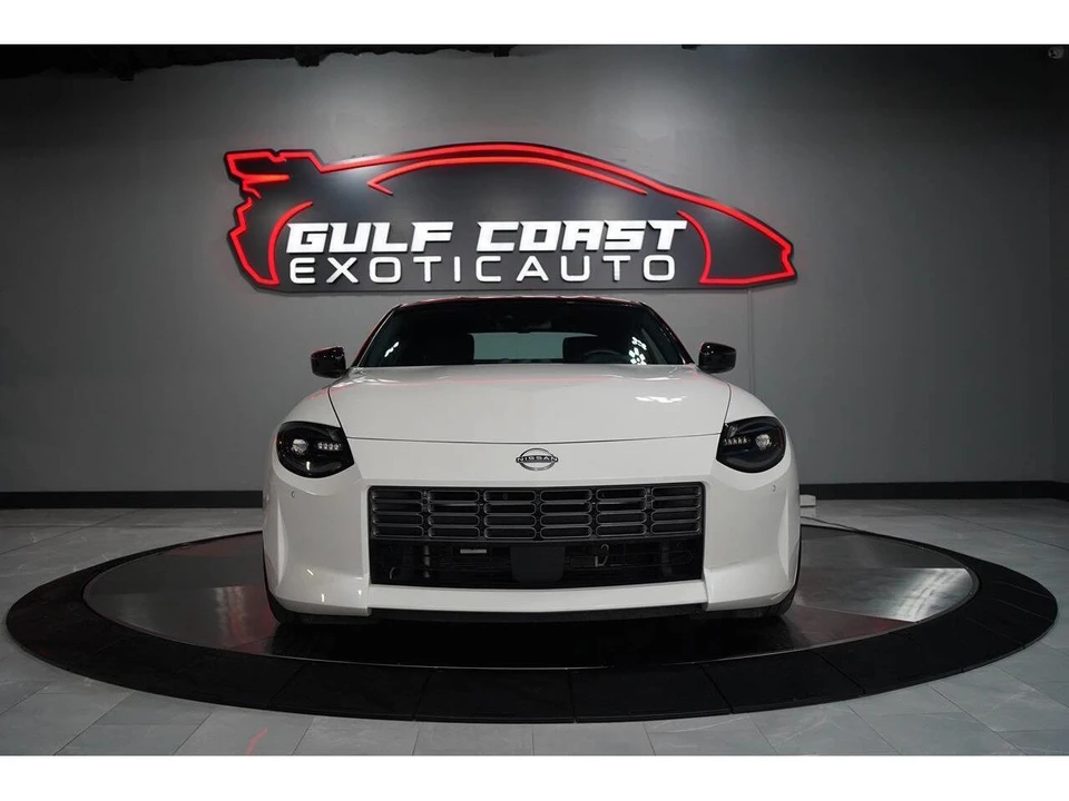 2025 Nissan Z 7th Gen - Image 12 of 31