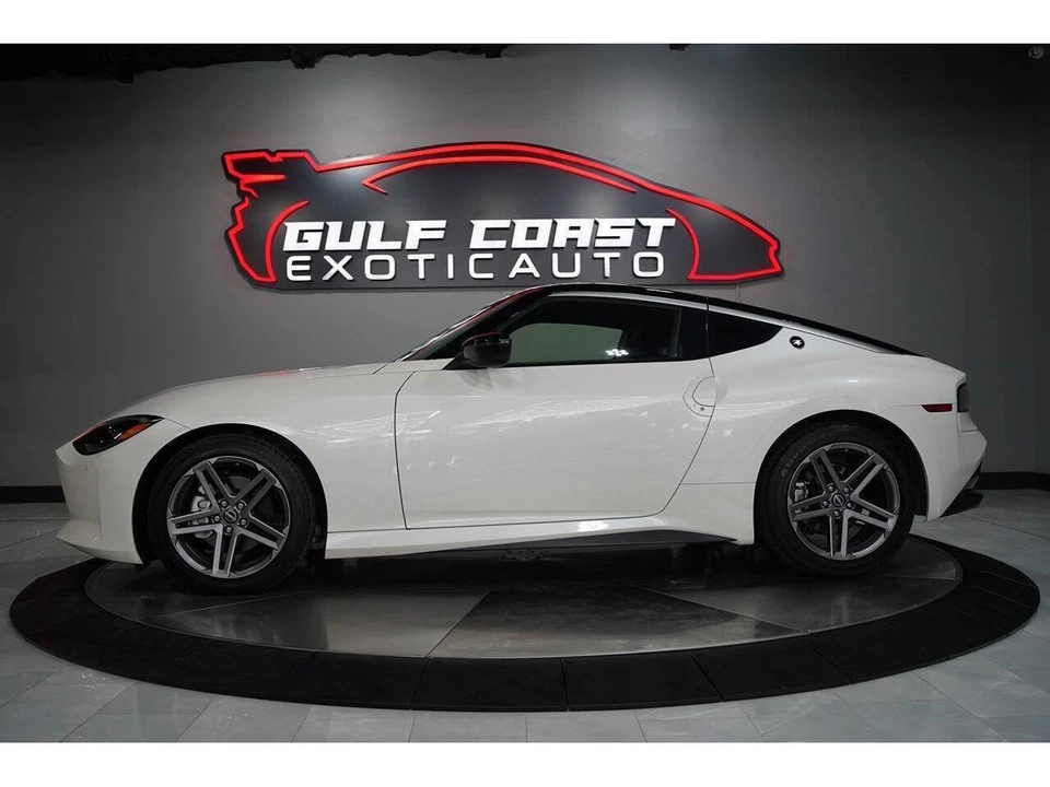 2025 Nissan Z 7th Gen - Image 3 of 31