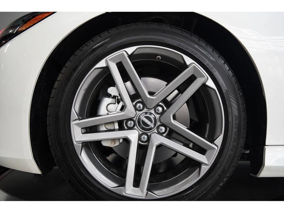2025 Nissan Z 7th Gen - Image 25 of 31