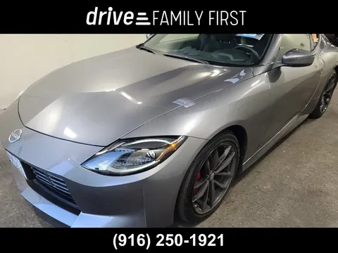 2025 Nissan Z