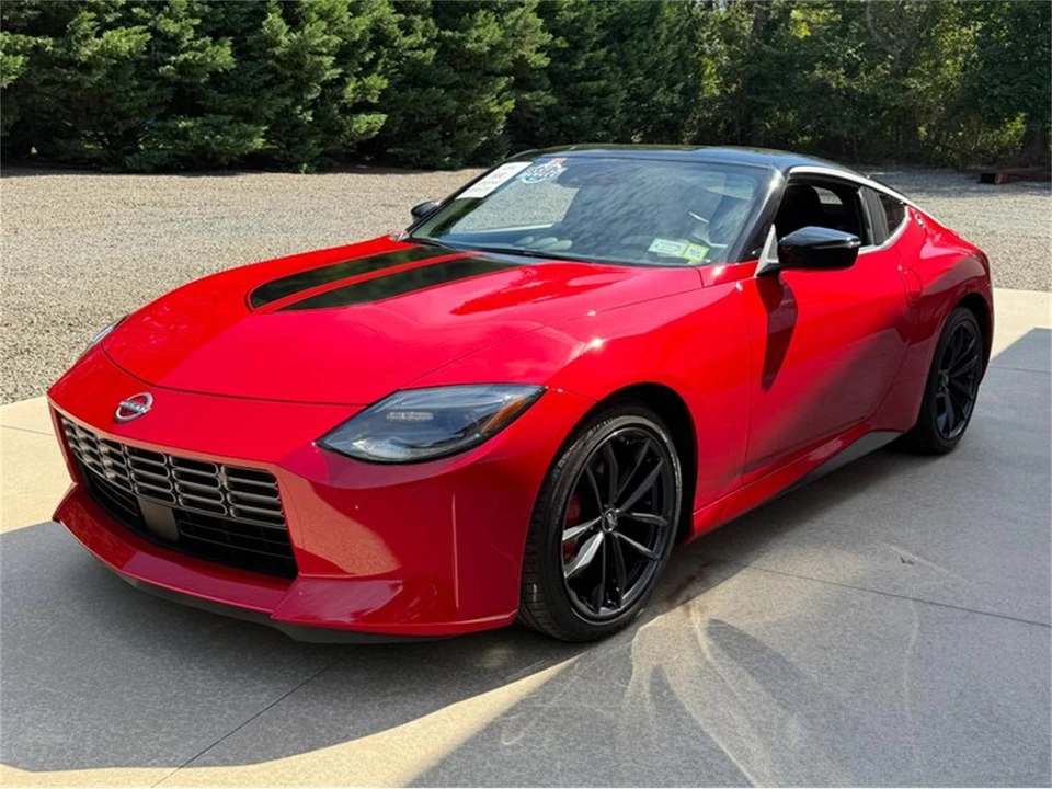2025 Nissan Z 7th Gen - Image 8 of 31