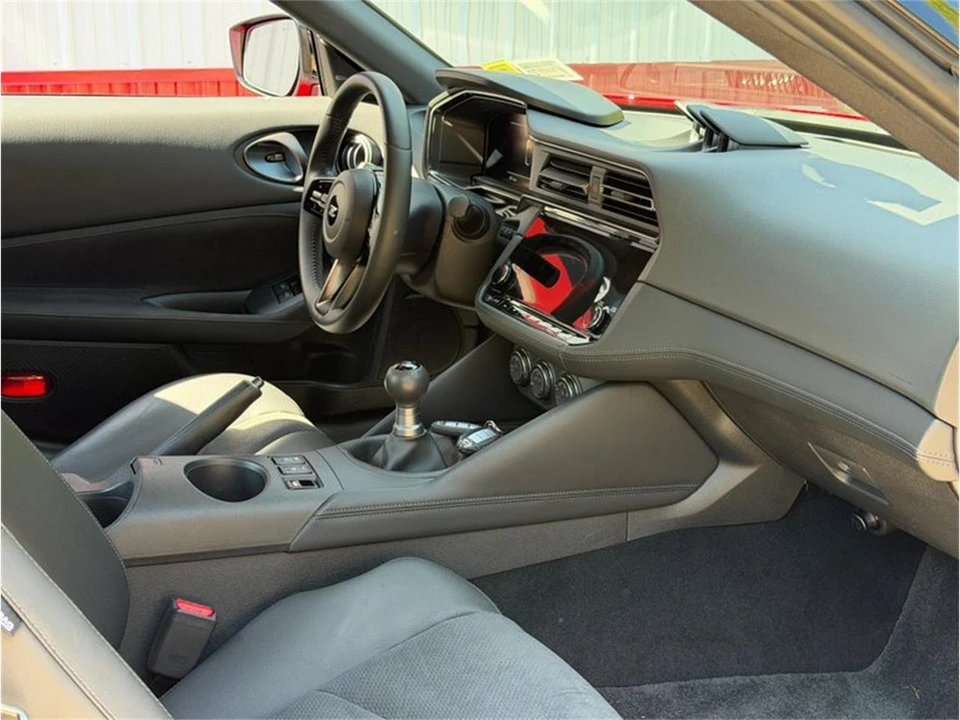 2025 Nissan Z 7th Gen - Image 4 of 31