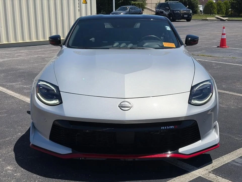 2025 Nissan Z Nismo 7th Gen - Image 2 of 19