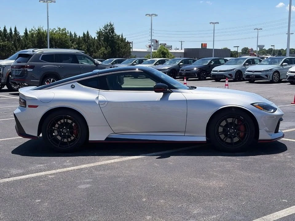2025 Nissan Z Nismo 7th Gen - Image 3 of 19