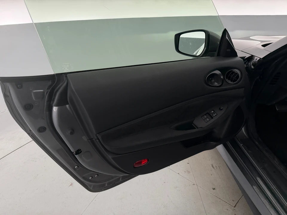 2025 Nissan Z 7th Gen - Image 4 of 31