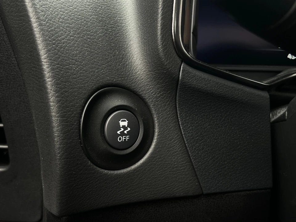 2025 Nissan Z 7th Gen - Image 9 of 31