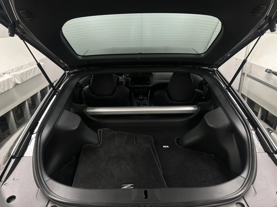 2025 Nissan Z 7th Gen - Image 2 of 31