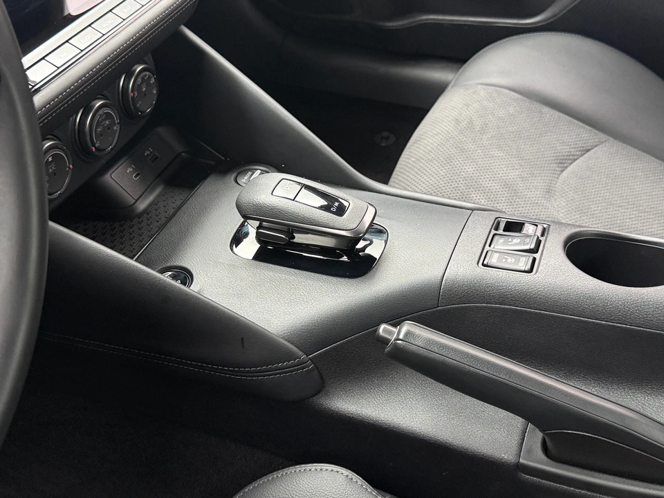 2025 Nissan Z 7th Gen - Image 2 of 31