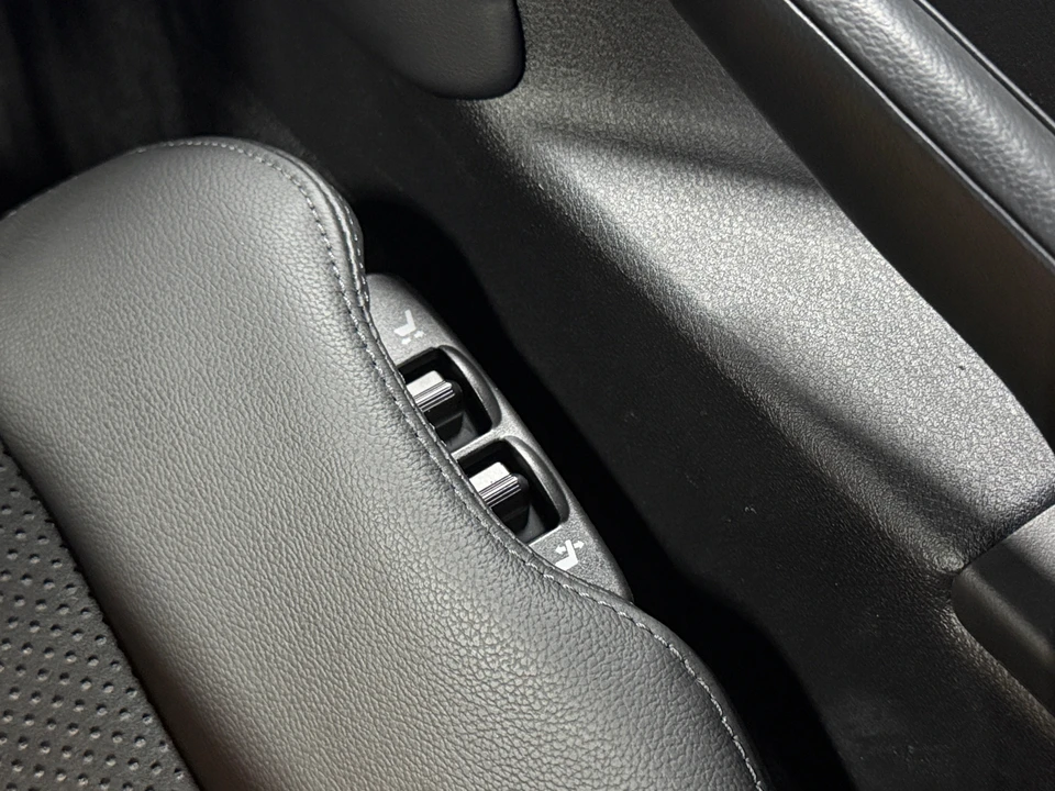 2025 Nissan Z 7th Gen - Image 7 of 31