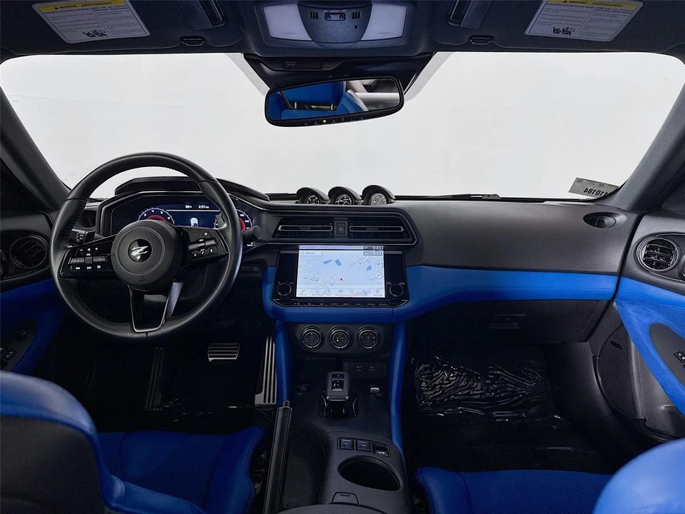 2025 Nissan Z - Image 3 of 31