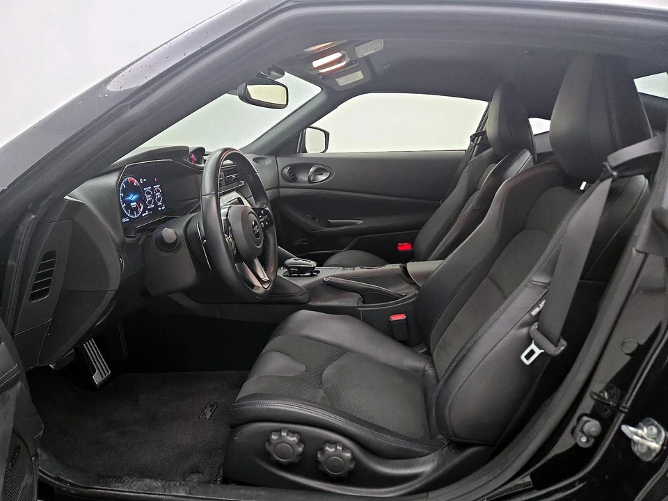 2025 Nissan Z 7th Gen - Image 12 of 25