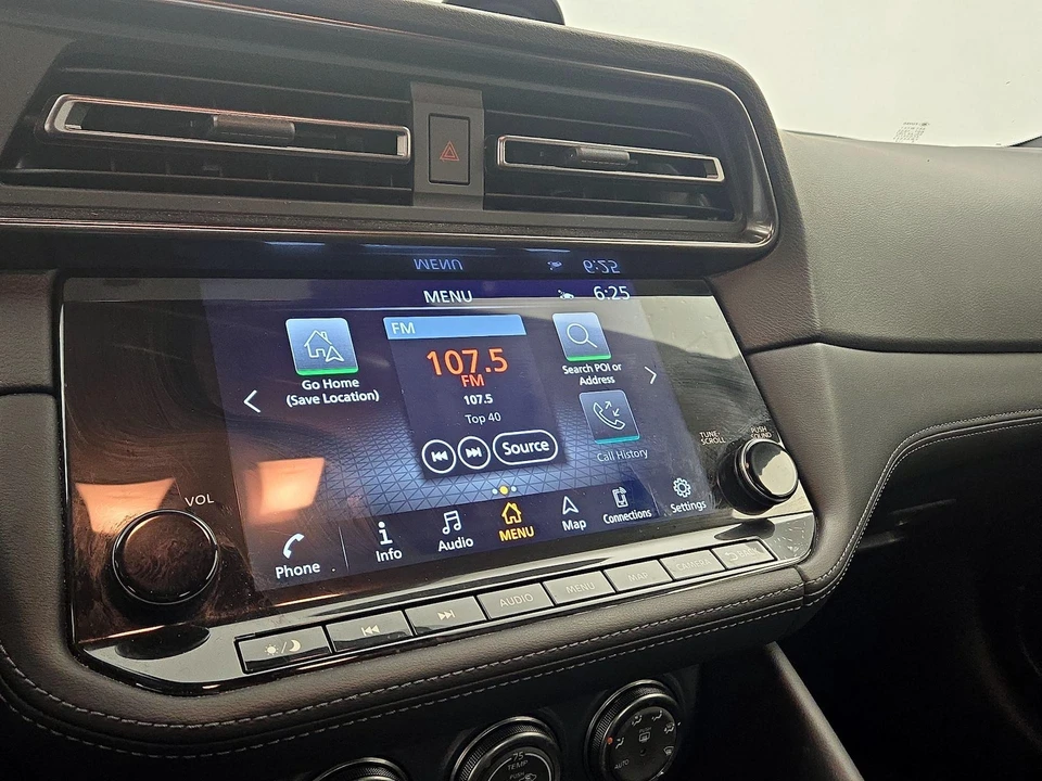 2025 Nissan Z 7th Gen - Image 16 of 25