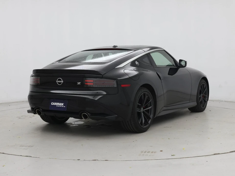 2025 Nissan Z 7th Gen - Image 9 of 25