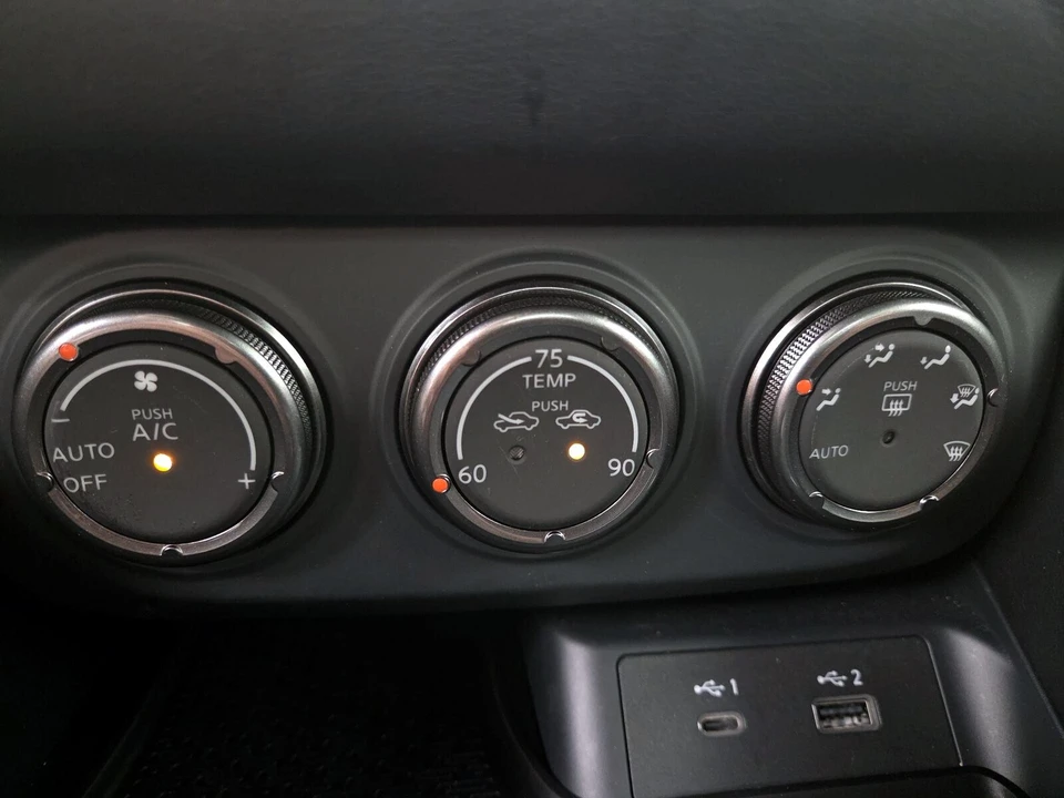 2025 Nissan Z 7th Gen - Image 18 of 26