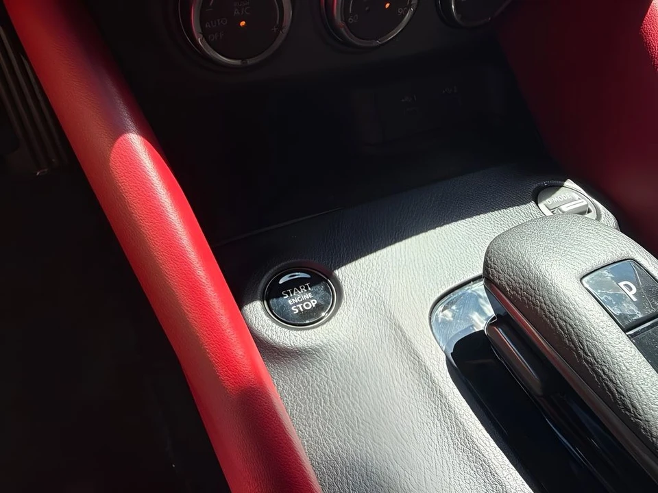 2025 Nissan Z 7th Gen - Image 22 of 31