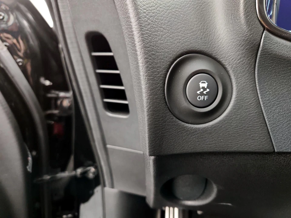2025 Nissan Z 7th Gen - Image 14 of 26