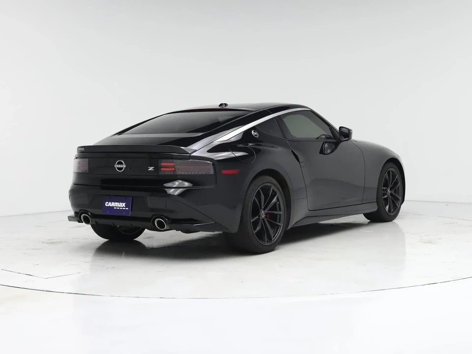 2025 Nissan Z 7th Gen - Image 9 of 21