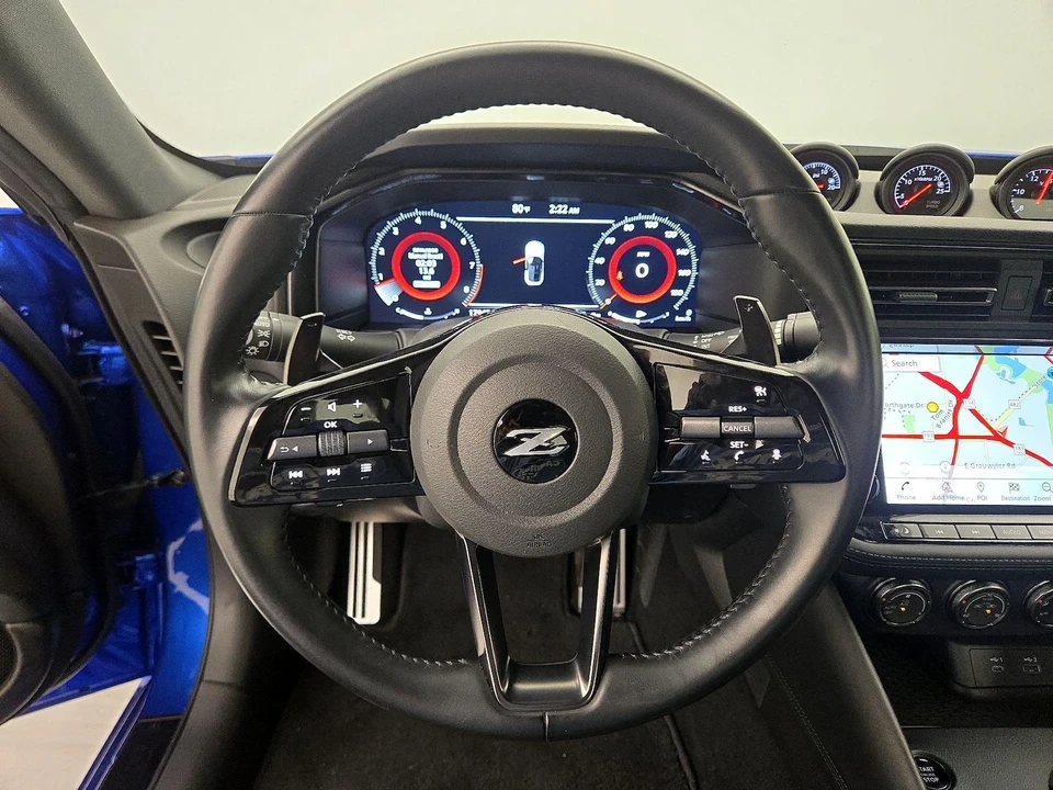 2025 Nissan Z - Image 11 of 25