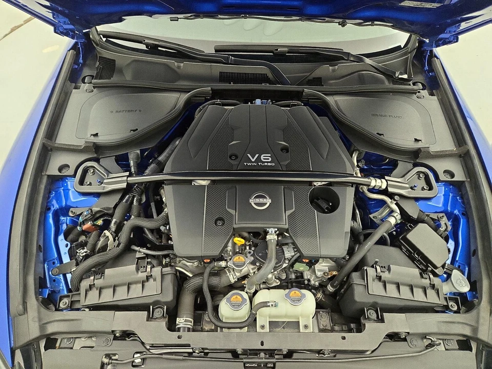 2025 Nissan Z - Image 22 of 25