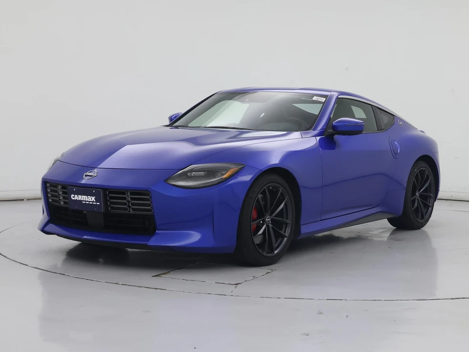 2025 Nissan Z - Image 5 of 25