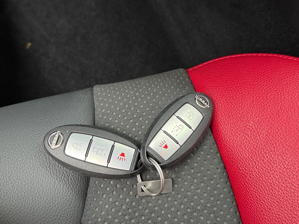 2025 Nissan Z 7th Gen - Image 9 of 31